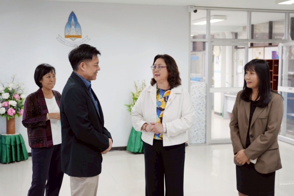 วิทยาลัยการคอมพิวเตอร์ มหาวิทยาลัยขอนแก่น ร่วมแสดงความยินดีต่อคณบดีคณะสัตวแพทยศาสตร์ ในโอกาสเข้ารับตำแหน่งอย่างเป็นทางการ