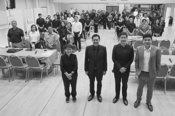 คณะสัตวแพทยศาสตร์ มข. จัดโครงการ “VET KKU Forward Together : ร่วมคิด ร่วมทำ นำพาคณะสู่เป้าหมาย” ขับเคลื่อนองค์กรสู่ความเป็นเลิศ